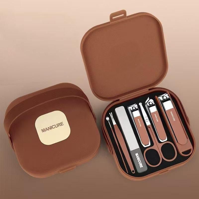 Manicure Grooming Kit